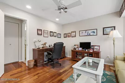 46 Tulip Lane, Freehold, NJ 07728 - Photo 22