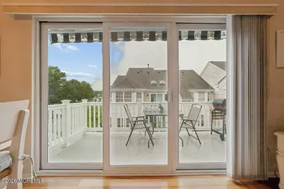 46 Tulip Lane, Freehold, NJ 07728 - Photo 8