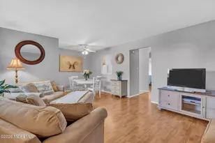 466 Crawford St, Shrewsbury, NJ 07724 - Photo 6