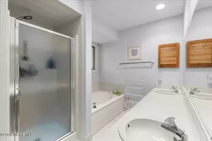 25 Winding Woods Way, Manalapan Township, NJ 07726 - Photo 22
