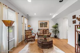 25 Winding Woods Way, Manalapan Township, NJ 07726 - Photo 16