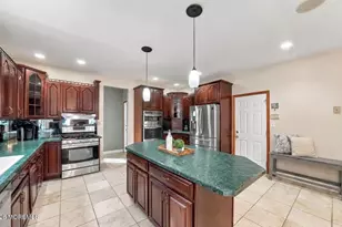 3 Crosby Ln, Middletown, NJ 07758 - Photo 16