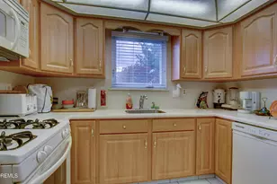 4 Lesley Dr, Marlboro Township, NJ 07746 - Photo 6