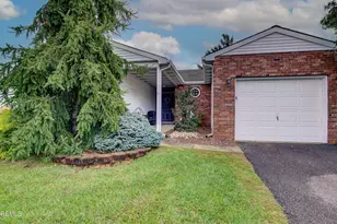 4 Lesley Dr, Marlboro Township, NJ 07746 - Photo 30