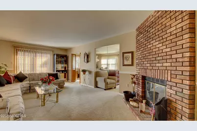 4 Lesley Drive, Marlboro Township, NJ 07746 - Photo 16