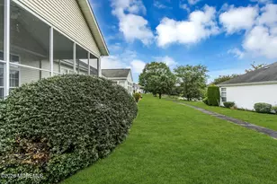 2 Summerlawn Dr, Lakewood, NJ 08701 - Photo 48