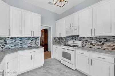 2 Summerlawn Drive, Lakewood, NJ 08701 - Photo 20