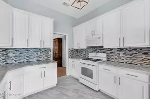 2 Summerlawn Dr, Lakewood, NJ 08701 - Photo 20