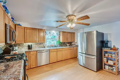 62 Taylors Mills Road, Manalapan Township, NJ 07726 - Photo 18