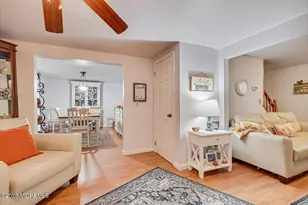 62 Taylors Mills Rd, Manalapan Township, NJ 07726 - Photo 10