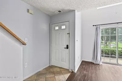 22 Dover Court, Tinton Falls, NJ 07712 - Photo 4
