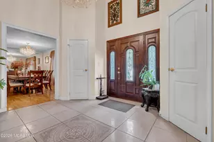 7 Mayflower Dr, Red Bank, NJ 07701 - Photo 6
