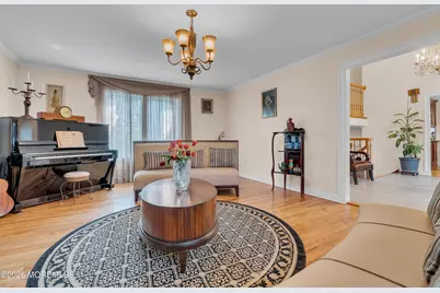 7 Mayflower Drive, Red Bank, NJ 07701 - Photo 8