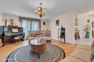 7 Mayflower Dr, Red Bank, NJ 07701 - Photo 8