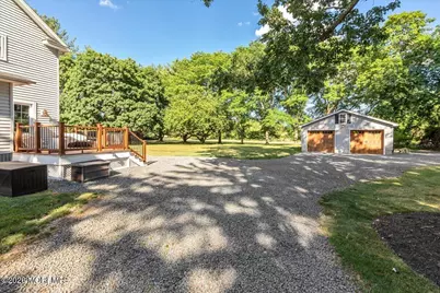 102 Middletown Road, Holmdel, NJ 07733 - Photo 32