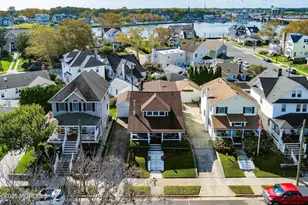 425 Washington Ave, Avon by the Sea, NJ 07717 - Photo 4