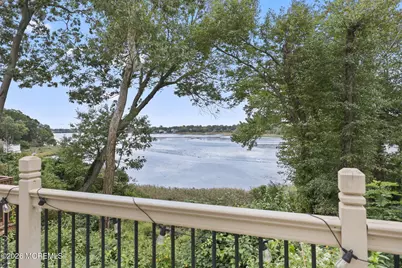 646 S Riverside Drive, Neptune Township, NJ 07753 - Photo 4