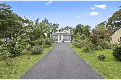 646 S Riverside Drive, Neptune Township, NJ 07753 - Photo 50