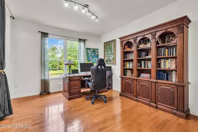 102 Harvard Oval, Freehold, NJ 07728 - Photo 4