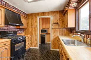 215 Huxley Dr, Brick, NJ 08723 - Photo 8