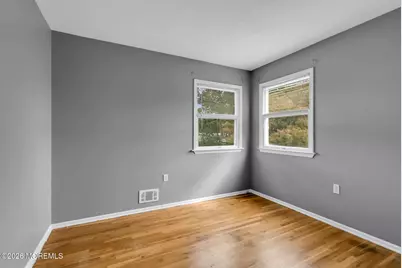 345 Grant Avenue, Eatontown, NJ 07724 - Photo 18