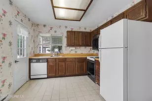 817A Liverpool Cir, Manchester Township, NJ 08759 - Photo 38