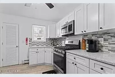 20 Highland Avenue, Keansburg, NJ 07734 - Photo 4