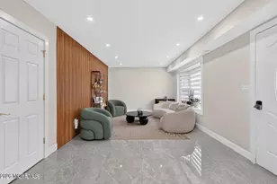 31 Peach Tree Rd, Oakhurst, NJ 07755 - Photo 2