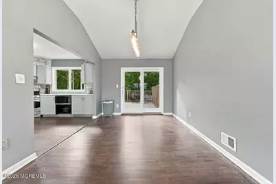 25 Koenig Lane, Freehold, NJ 07728 - Photo 12