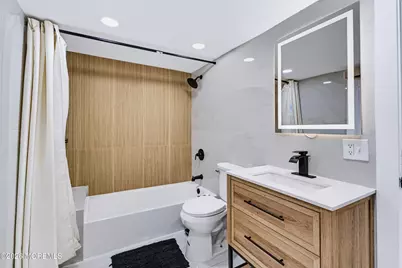 839 Brookside Avenue, Aberdeen Township, NJ 07735 - Photo 46