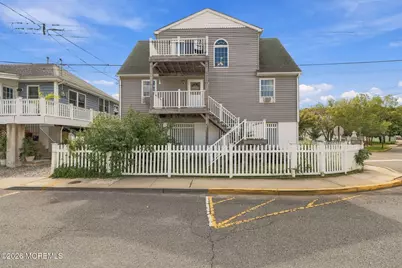 25 Jackson Street, Highlands, NJ 07732 - Photo 2