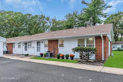 51A Cambridge Court #A, Lakewood, NJ 08701 - Photo 2