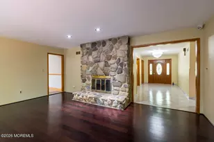 9 Jill Dr, Holmdel, NJ 07733 - Photo 20