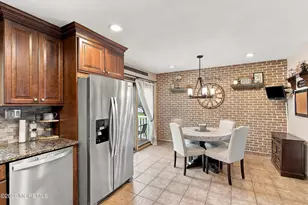 11 Stratford Dr, Manalapan Township, NJ 07726 - Photo 10