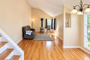 9 Orchard Ave E, Holmdel, NJ 07733 - Photo 4
