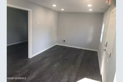 10 Throckmorton Avenue, Eatontown, NJ 07724 - Photo 6