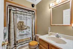 111 Bay Way, Lanoka Harbor, NJ 08734 - Photo 18