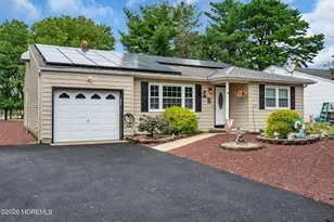 67 Nostrand Dr, Toms River Township, NJ 08757 - Photo 4