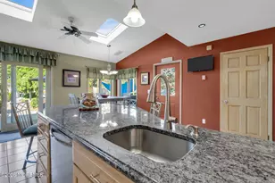 828 Waterworks Rd, Freehold, NJ 07728 - Photo 10