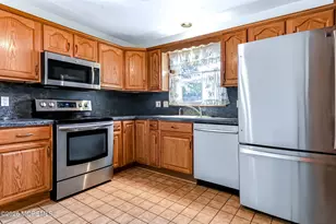 101 5th St, Hazlet Township, NJ 07734 - Photo 26
