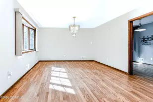 101 5th St, Hazlet Township, NJ 07734 - Photo 18