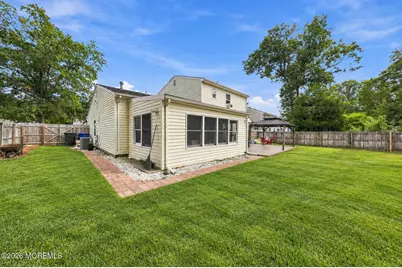 510 Pheasant Lane, Toms River Township, NJ 08753 - Photo 18