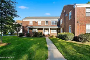 22 Pinckney Rd, Red Bank, NJ 07701 - Photo 2
