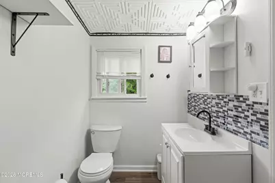 443 Wood Street, Burlington City, NJ 08016 - Photo 8