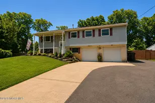1031 Zircon Dr, Toms River Township, NJ 08753 - Photo 1