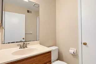 296 Pegasus Rd, Piscataway Township, NJ 08855 - Photo 10