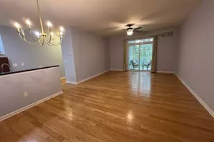 624 Sophee Ln, Lakewood, NJ 08701 - Photo 12