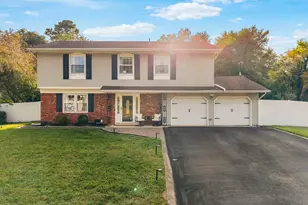 47 Old Bridge Dr, Howell Township, NJ 07731 - Photo 2
