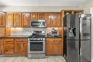 47 Old Bridge Dr, Howell Township, NJ 07731 - Photo 20