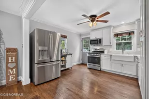 61 Alameda Ct, Shrewsbury, NJ 07702 - Photo 8